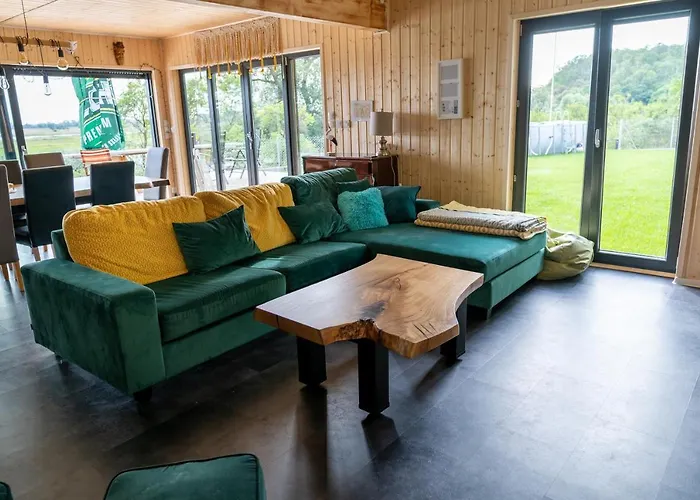 With A View#sauna#jaccuzi Holiday home Gozdowice